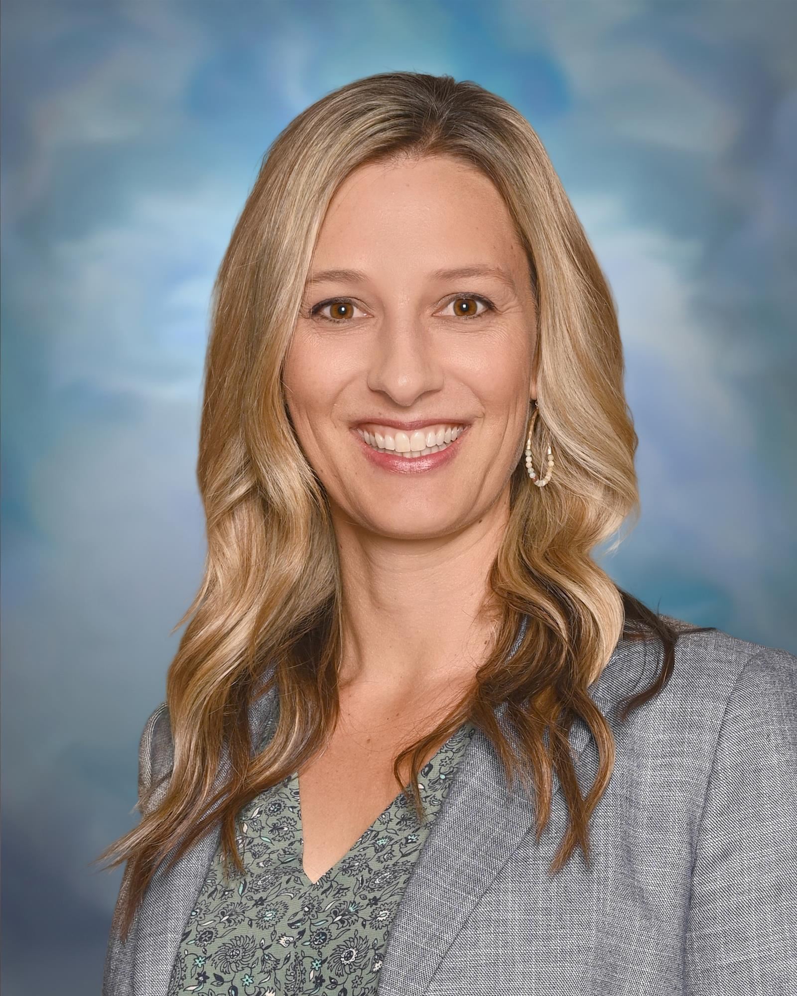 Dr. Caroline Llewellyn